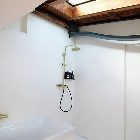Najade Eco Houseboat * Амстердам